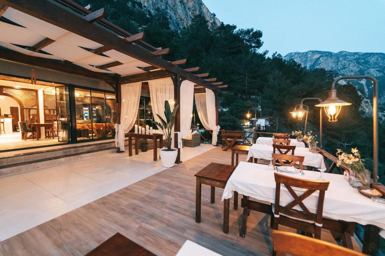 Lissiya Hotel Фаралия Екстериор снимка
