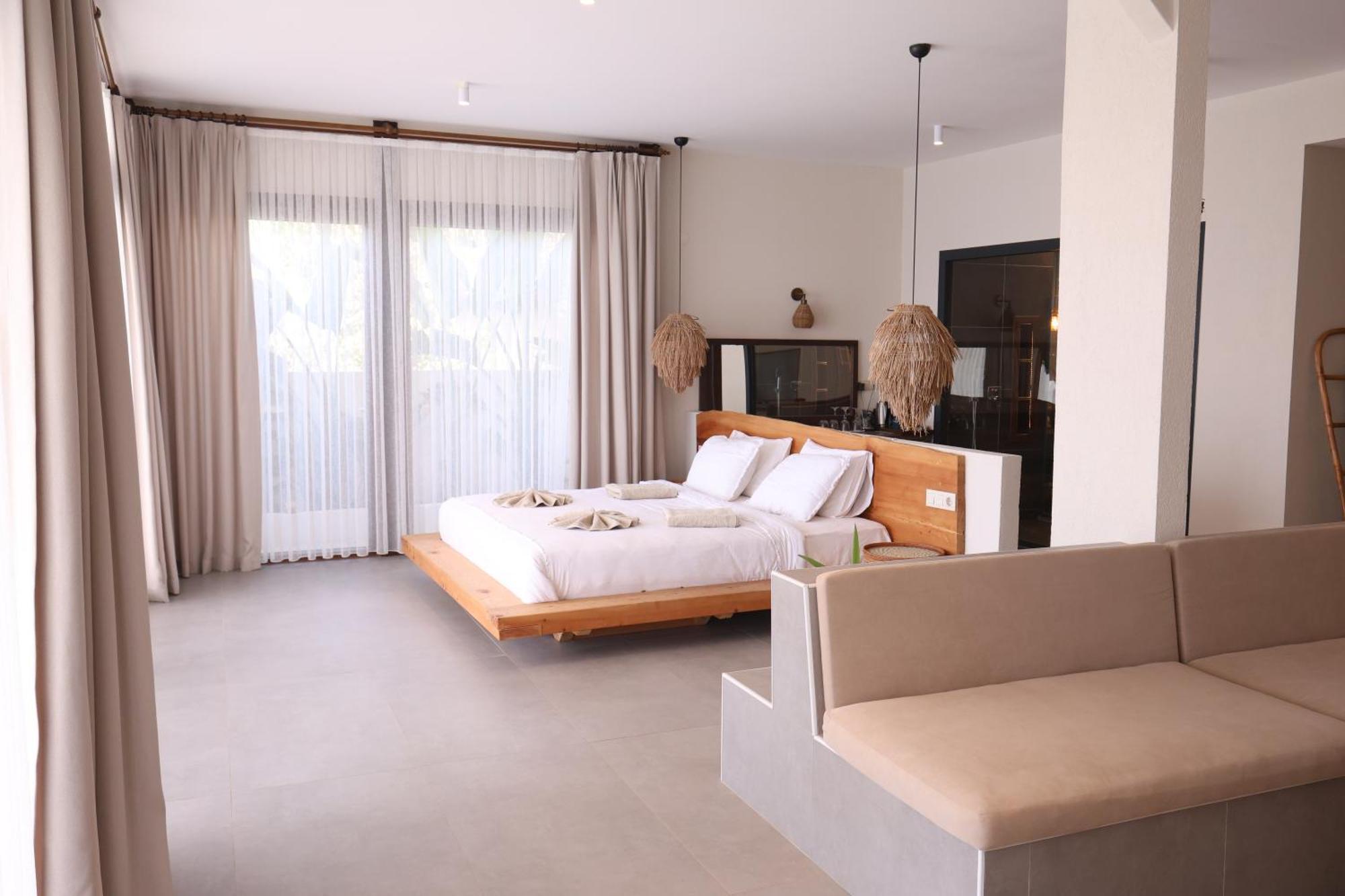 Lissiya Hotel Фаралия Екстериор снимка